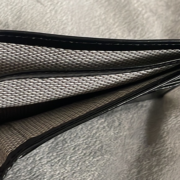 Geoffrey Beene Black Bi-Fold Wallet EUC - Picture 8 of 15